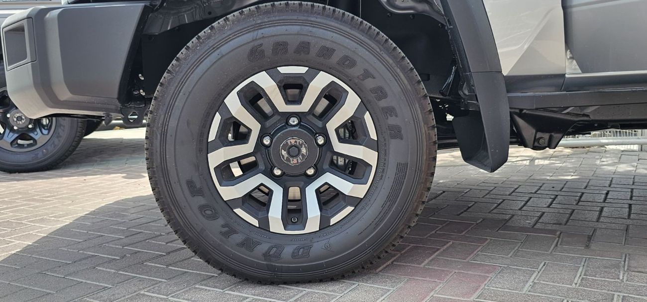 Toyota Land Cruiser 70 2024 toyota land cruiser hardtop 5door 4.0L A/T