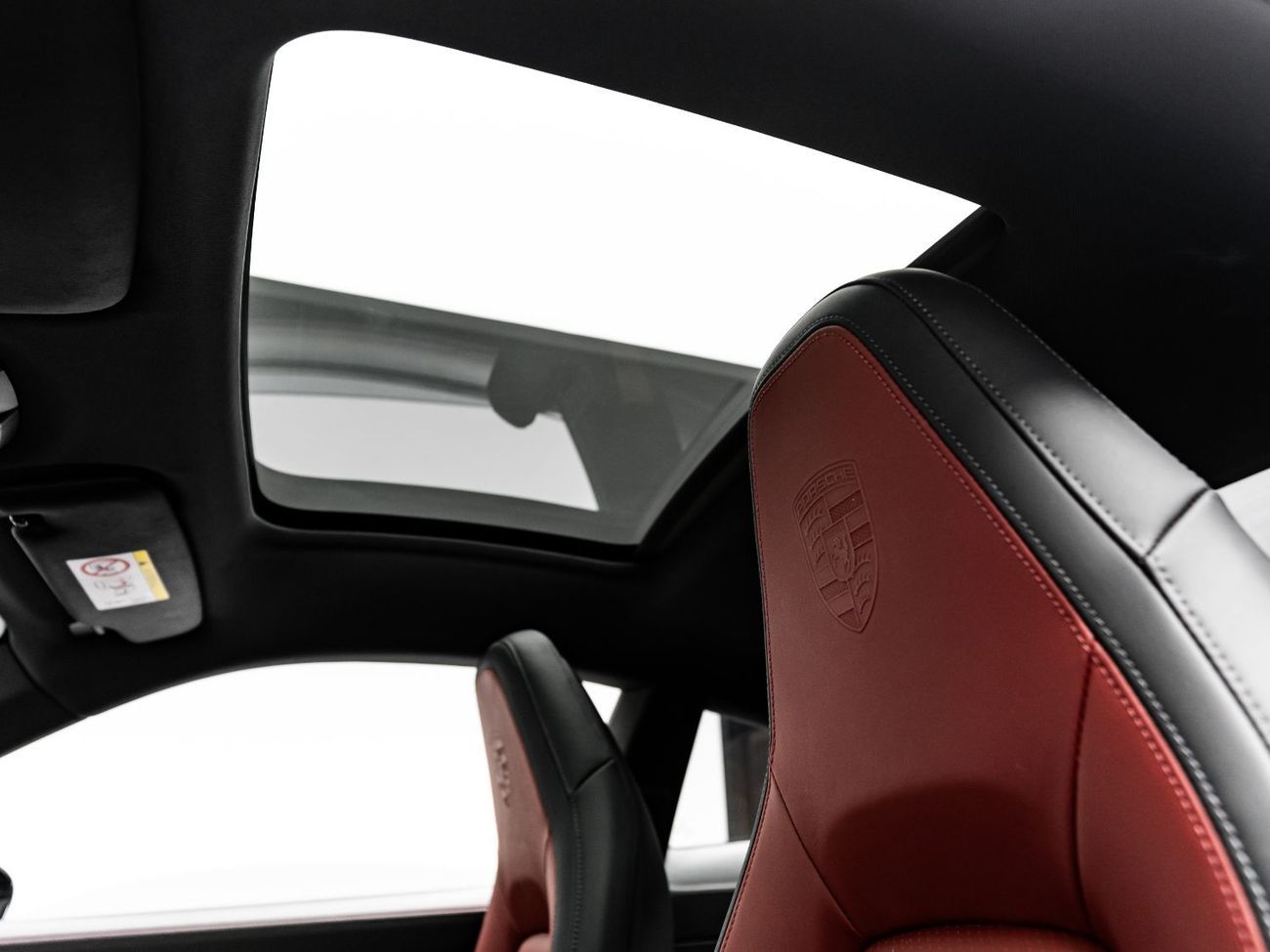 بورش 911 2025 Porsche 911 Carrera, 3.0 TC F6 RWD, 388bhp, 8-Speed PDK