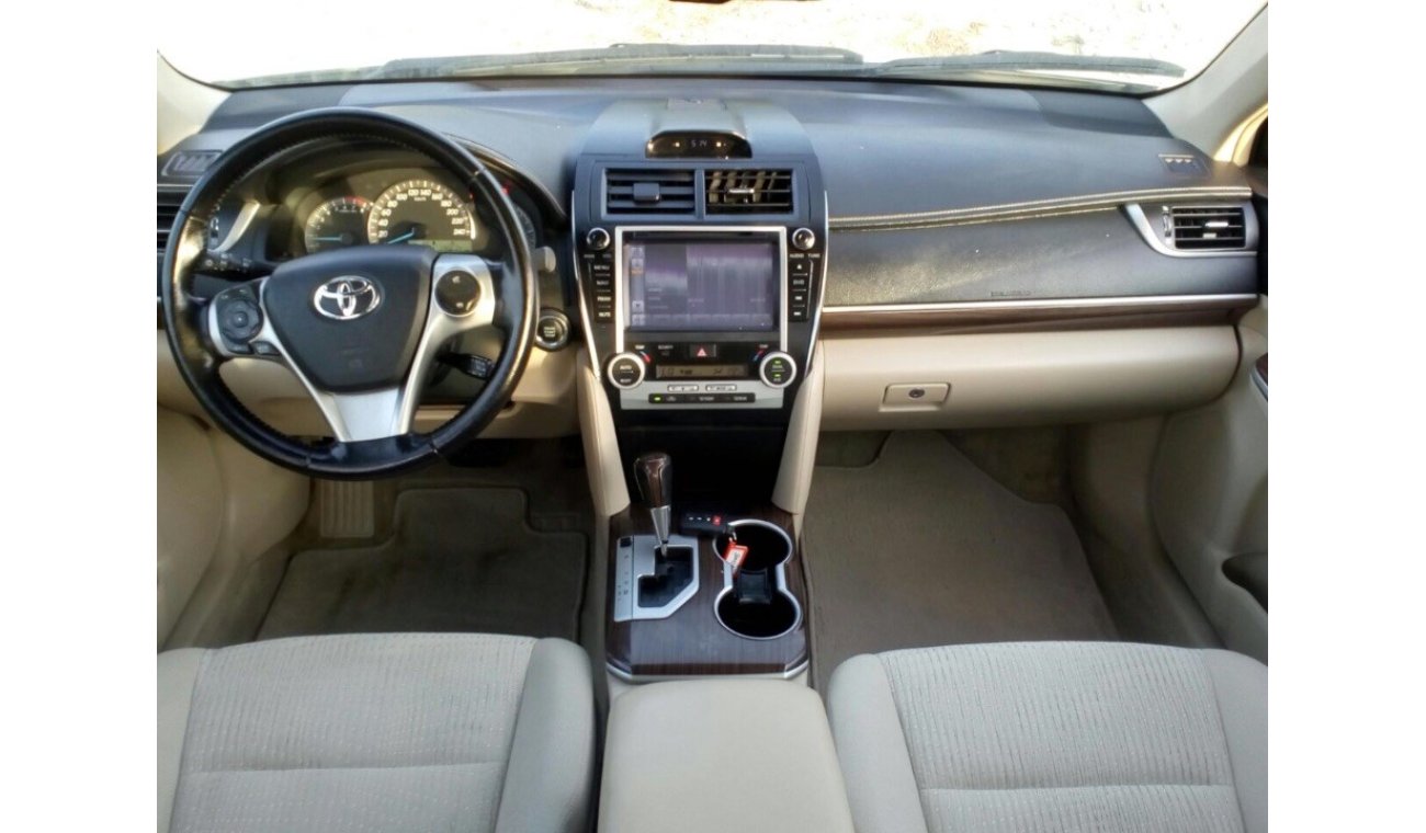 Toyota Camry 2015 SE+ REF#696