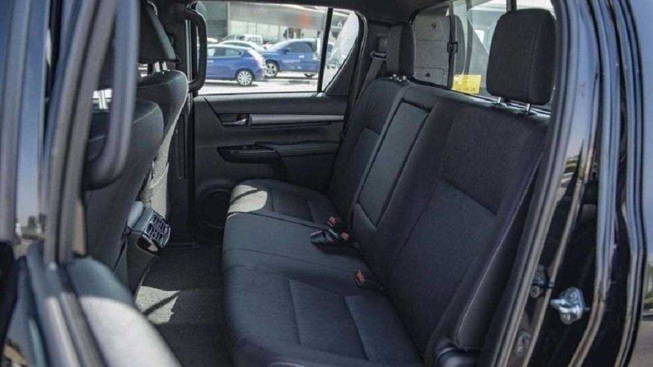 تويوتا هيلوكس 4.0L ADVENTURE