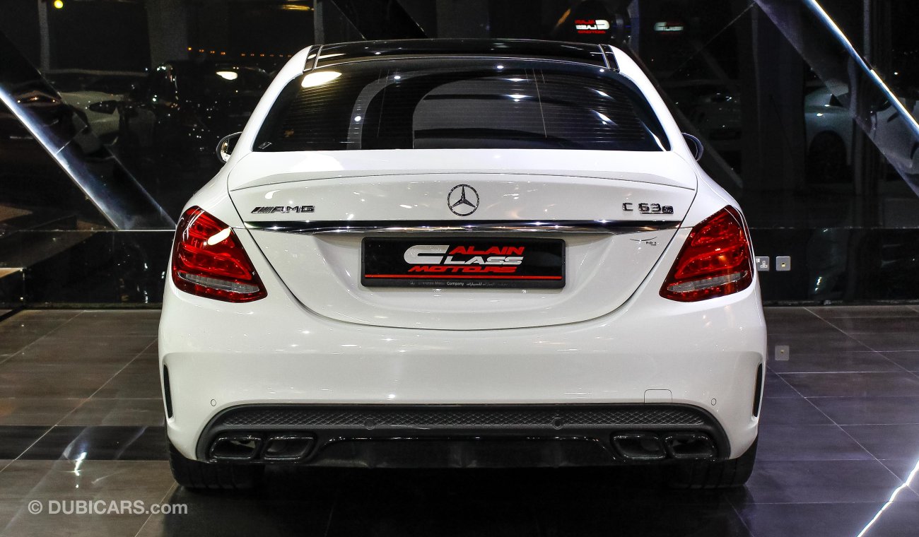 مرسيدس بنز C 63 AMG V8 Biturbo