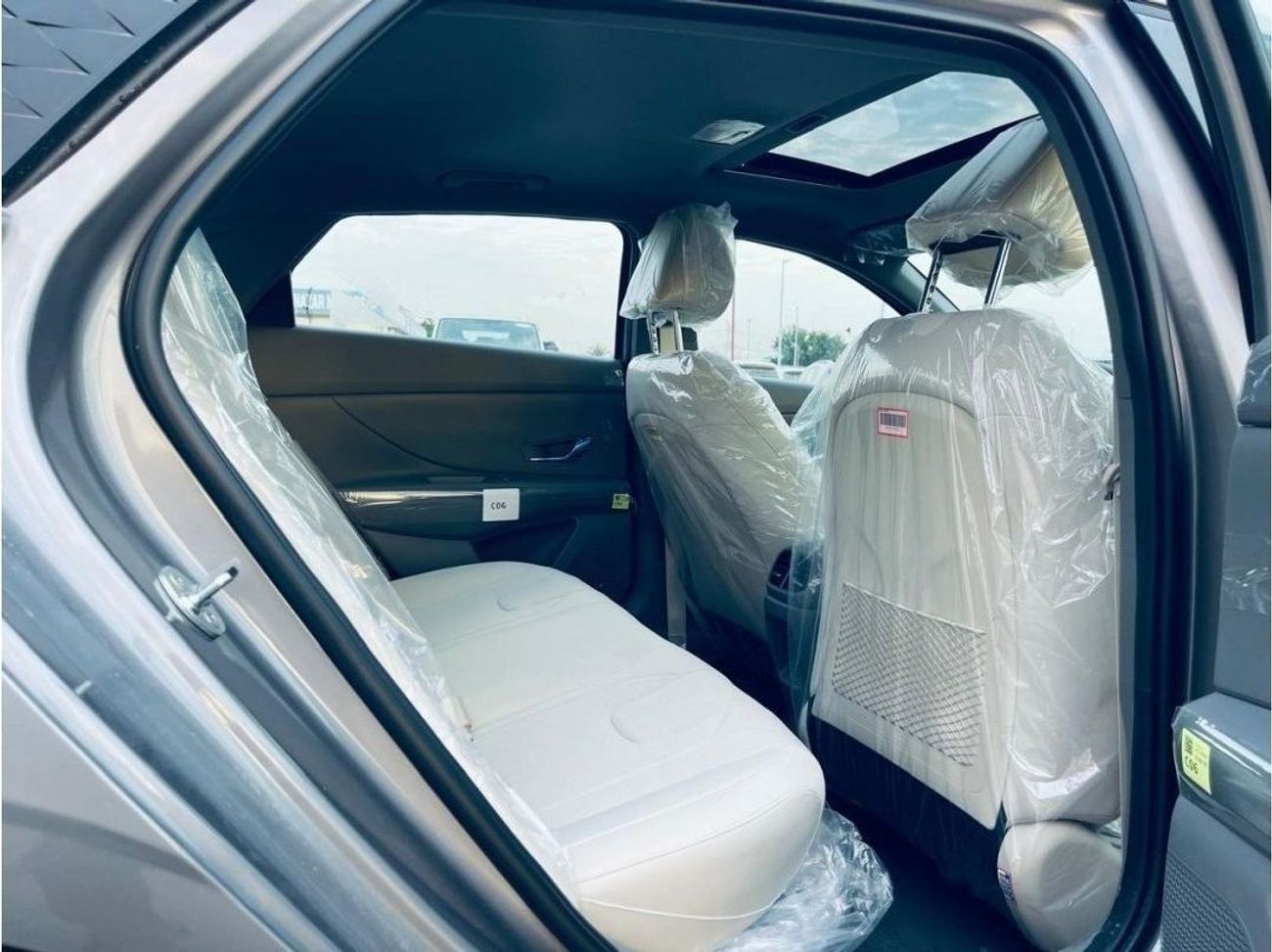 Hyundai Elantra HYUNDAI ELANTRA CN7 1.6L PREMIERE PLUS GCC SPECS 2024 MODEL 68000 AED EXPORT PRICE