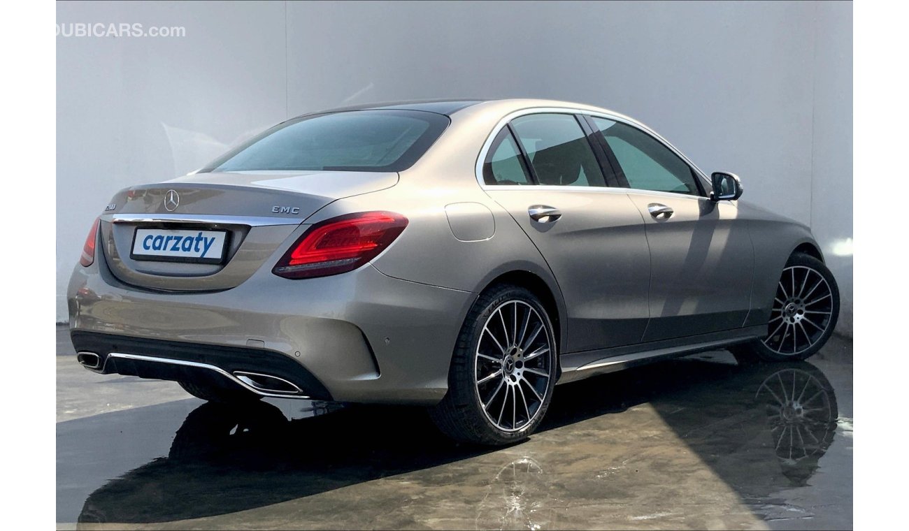 مرسيدس بنز C200 Premium + (AMG Line)