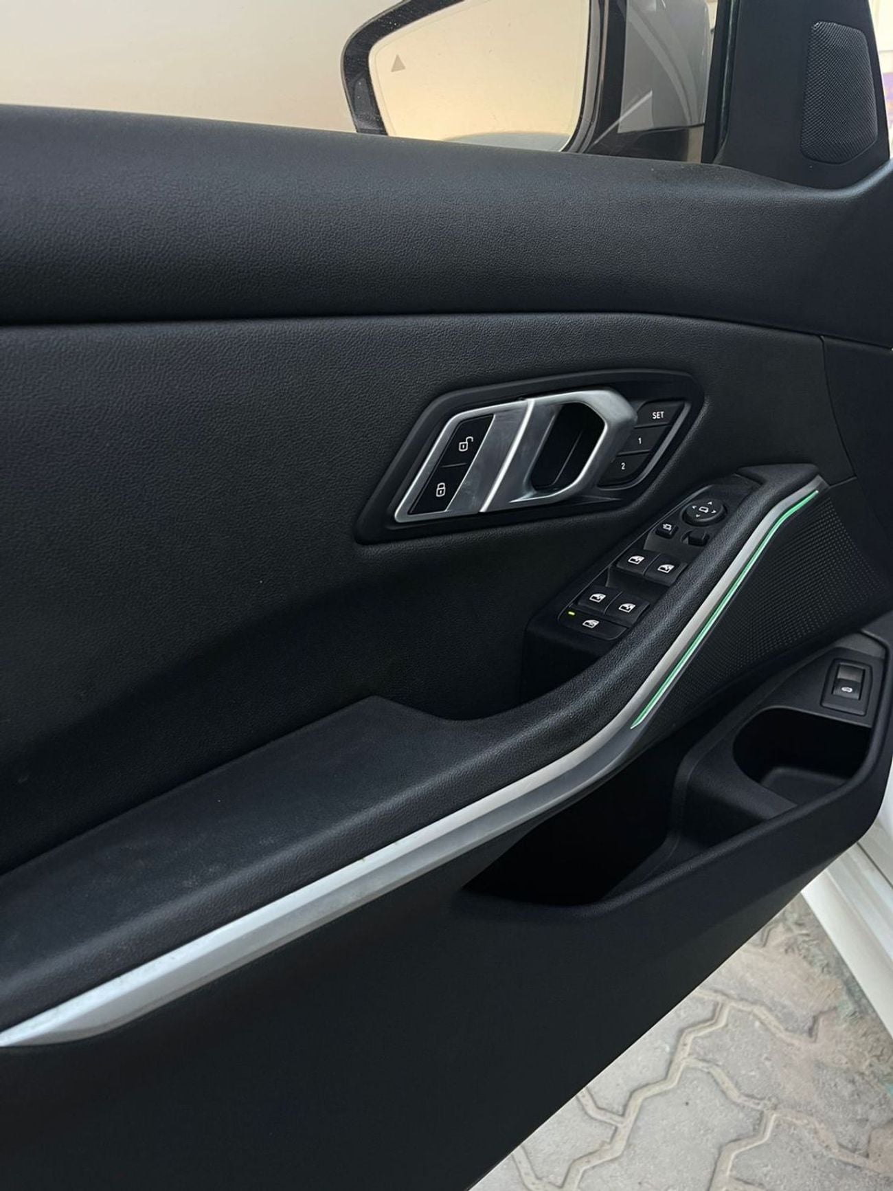 BMW 330i M SPORT