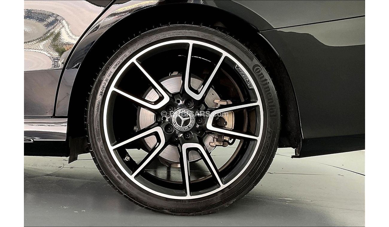 Mercedes Benz C200 Premium (AMG Line)