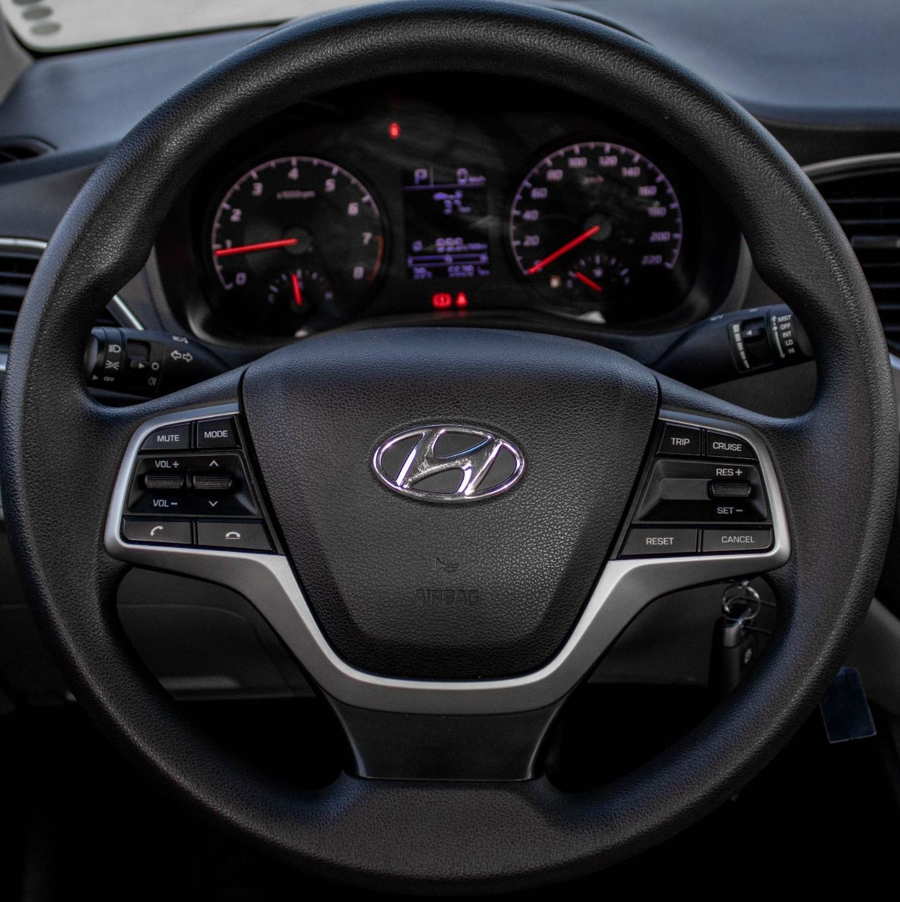 هيونداي أكسنت هيونداي أكسنت GL (RB) 2021، سيدان بأربعة أبواب، 1.6 لتر 4 أسطوانات، بنزين، أوتوماتيكي، دفع أمامي