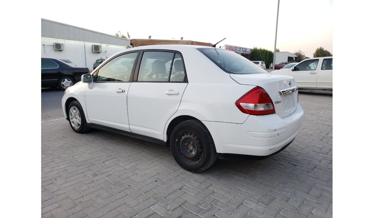 Nissan Tiida LOT:145 AUCTION DATE 7.8.21