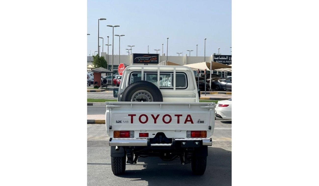 Toyota Land Cruiser Pick Up SC 4.5- V8- Diesel - 4WD- 2022