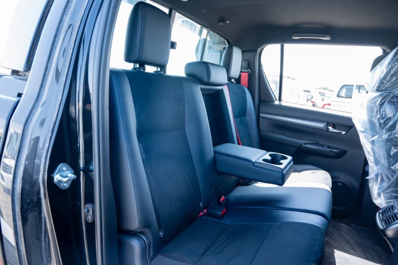 تويوتا هيلوكس Hilux GR-Sports | 4.0L | Petrol | Automatic | 4X4 | 2026