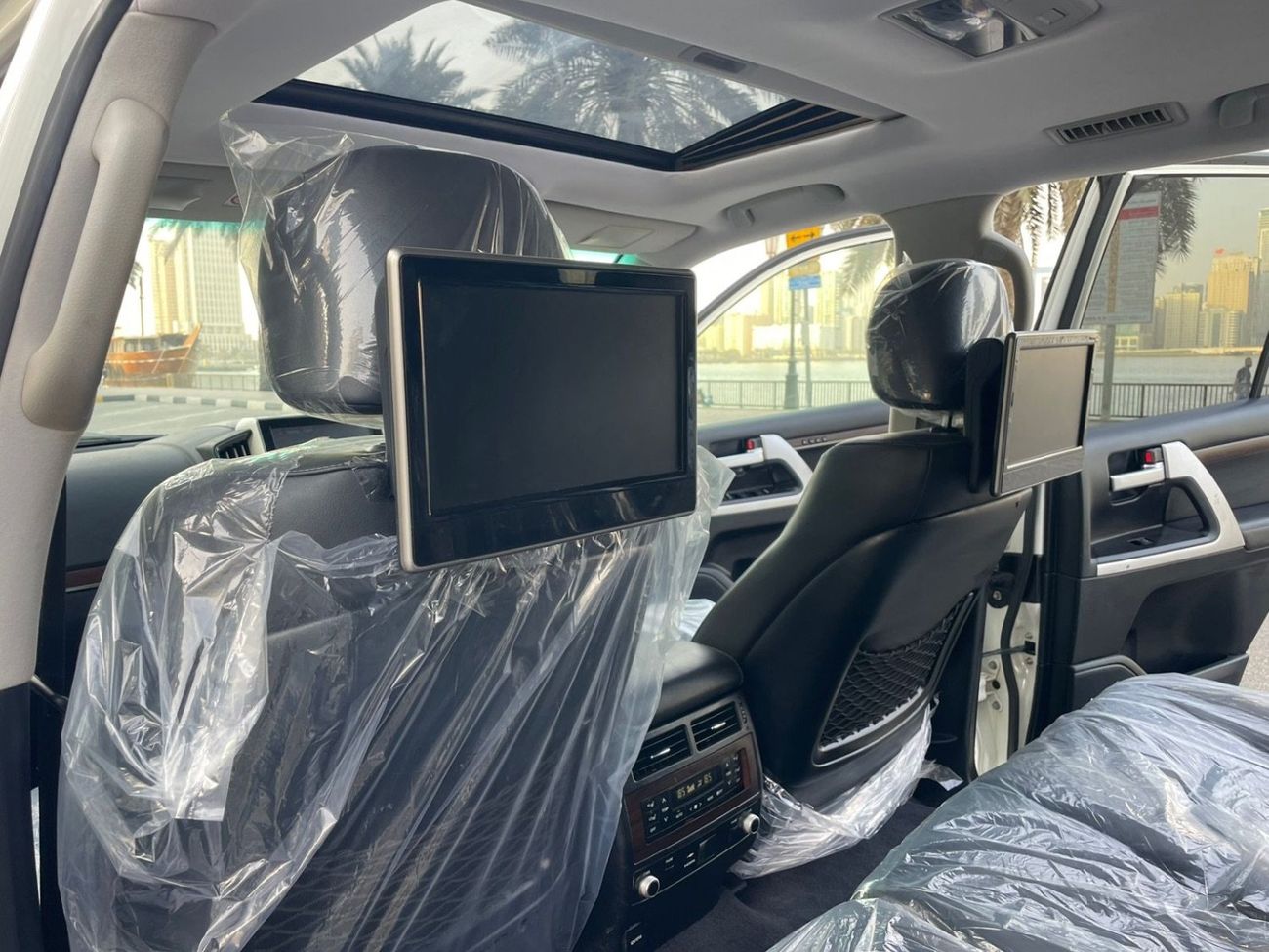 Toyota Land Cruiser Sahara 2021 Model RHD DIESEL ENGINE FULL OPTION