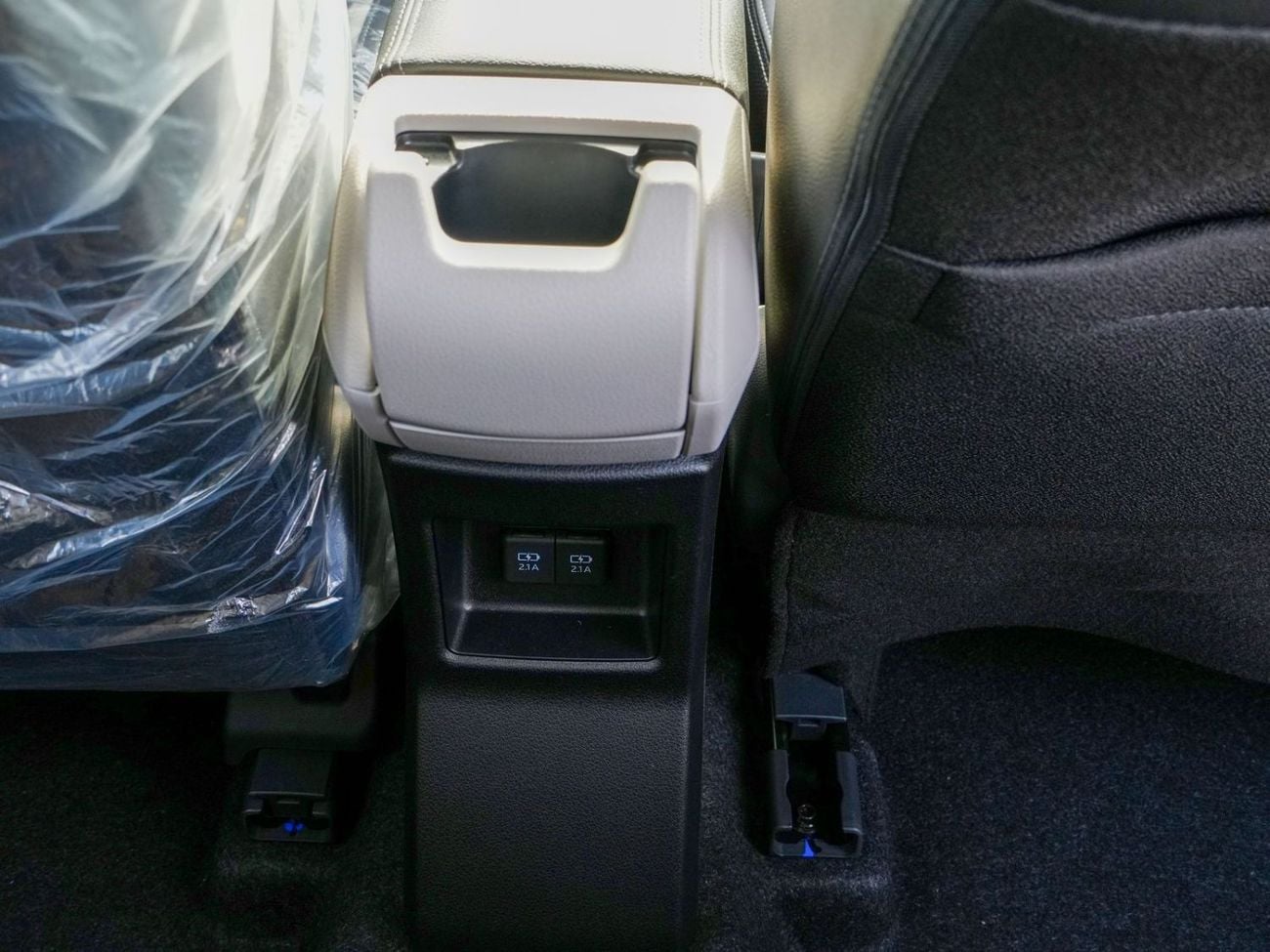 Toyota Veloz 2025 TOYOTA VELOZ 1.5L GCC BRAND NEW 0KM