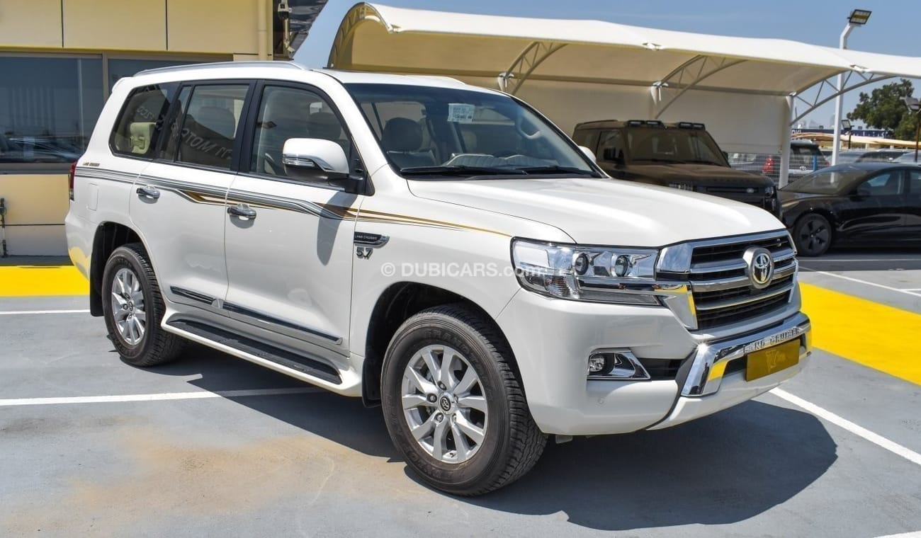 Toyota Land Cruiser TOYOTA LAND CRUISER VXR | 5.7L V8 | 2020 | GCC