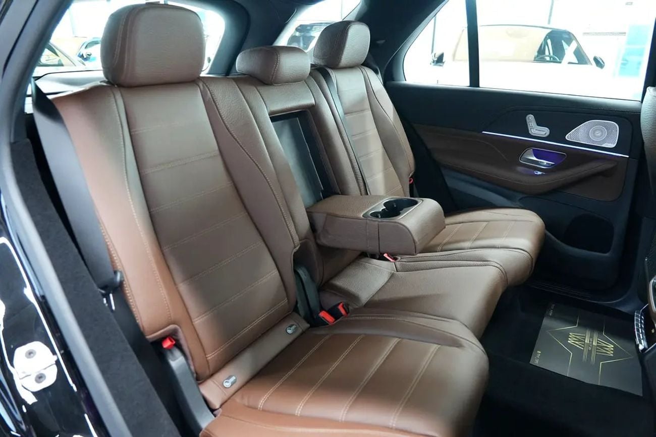 مرسيدس بنز GLE 450 4M DARK SERIES SUV | GCC 0km | Agency Warranty | AMG Package