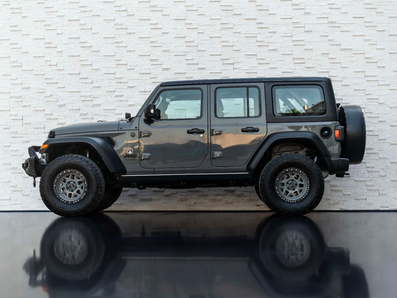 Jeep Wrangler Sport S 3.6L A/T