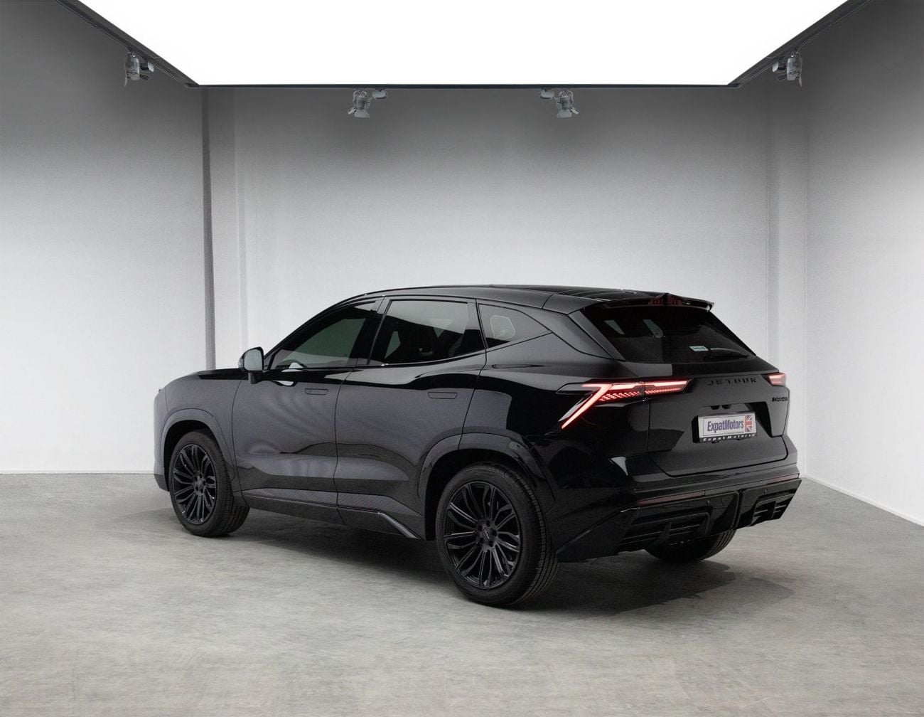 Jetour Dashing Luxury Black Edition