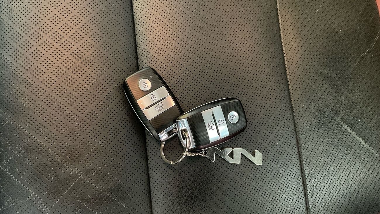 Kia Rio EX 1.6 EX AUTO | Guaranteed Warranty | 0 Down Payment