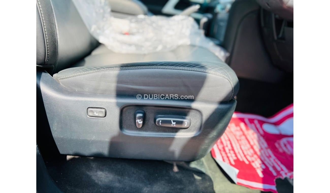 Toyota Land Cruiser VXR