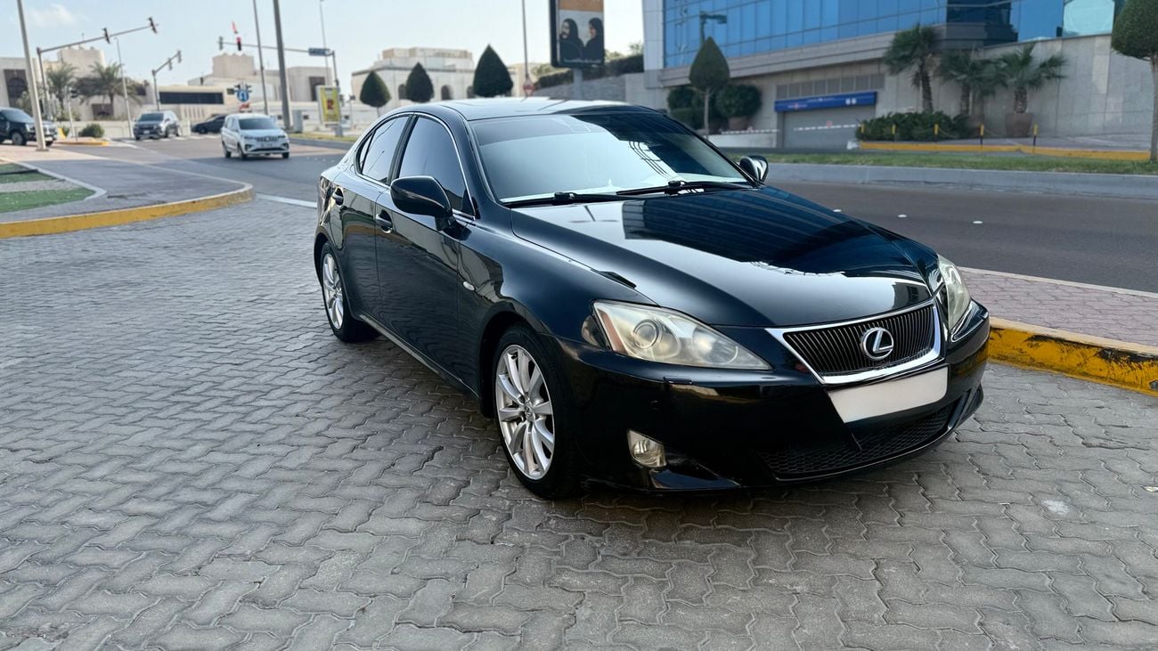Lexus IS300 3 L