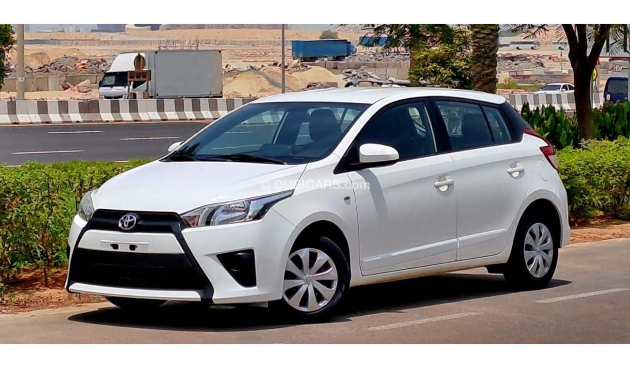 تويوتا يارس SE