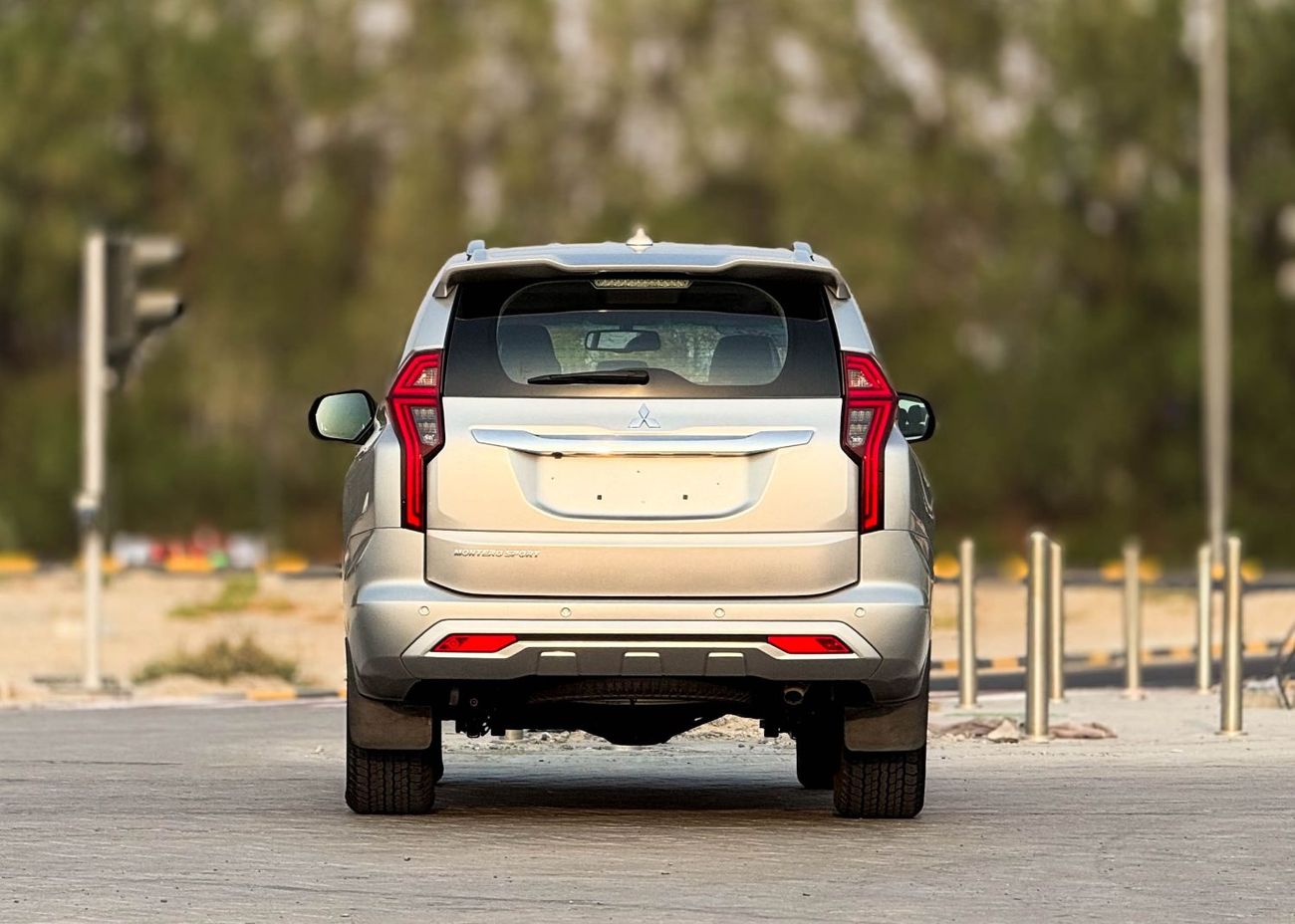 Mitsubishi Montero Sport GLS Premium 3.0L (7 Seater) Mitsubishi Montero Sport 3.0L V6 2022, GCC Original Paint, In Excellent