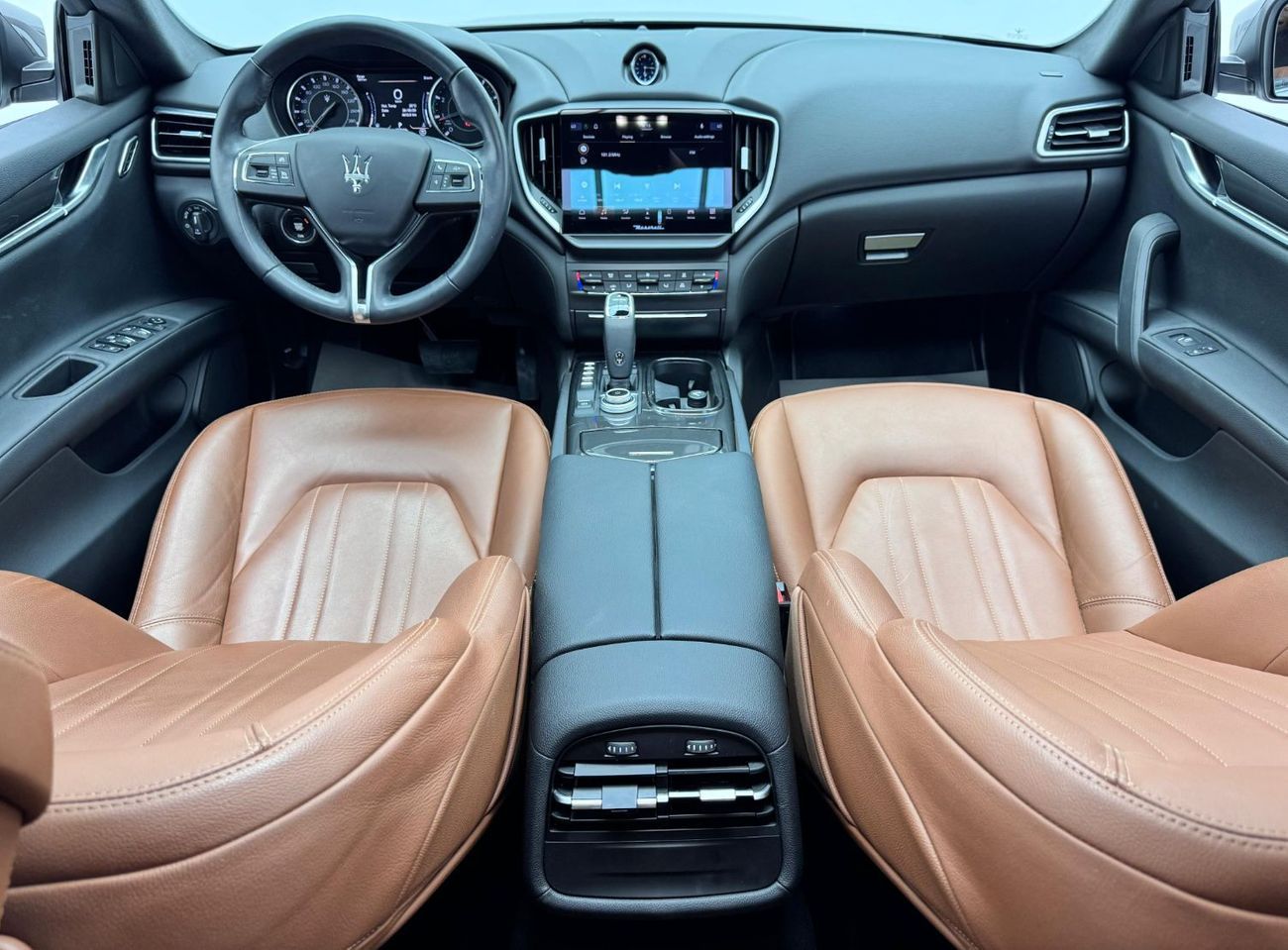 مازيراتي جيبلي GT Hybrid 2.0L 2022 Maserati Ghibli GT, Maserati Warranty Dec 2025, Maserati Service History , GCC