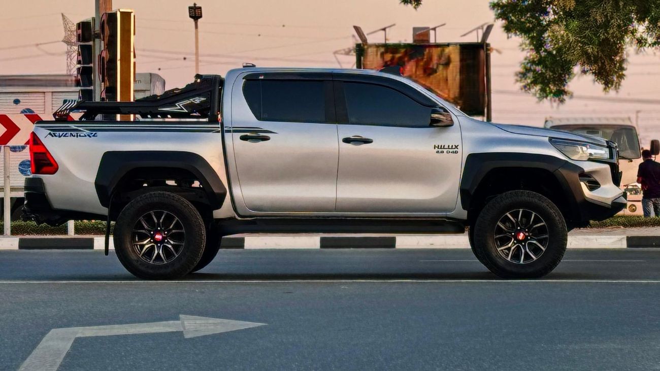 تويوتا هيلوكس GR SPORTS KIT INSTALLED | 2.8L DIESEL ENGINE | RHD | DOUBLE CABIN