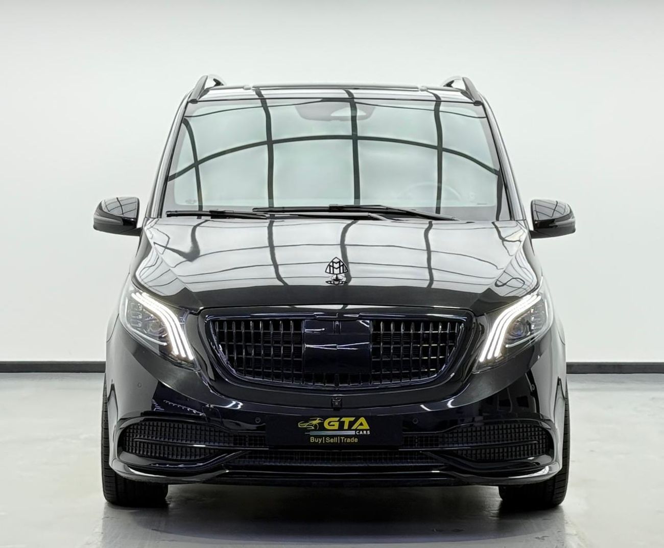 Mercedes-Benz V 300 *Brand New* 2025 Mercedes Benz V300, 2 Years Mercedes Warranty, Delivery Km, GCC