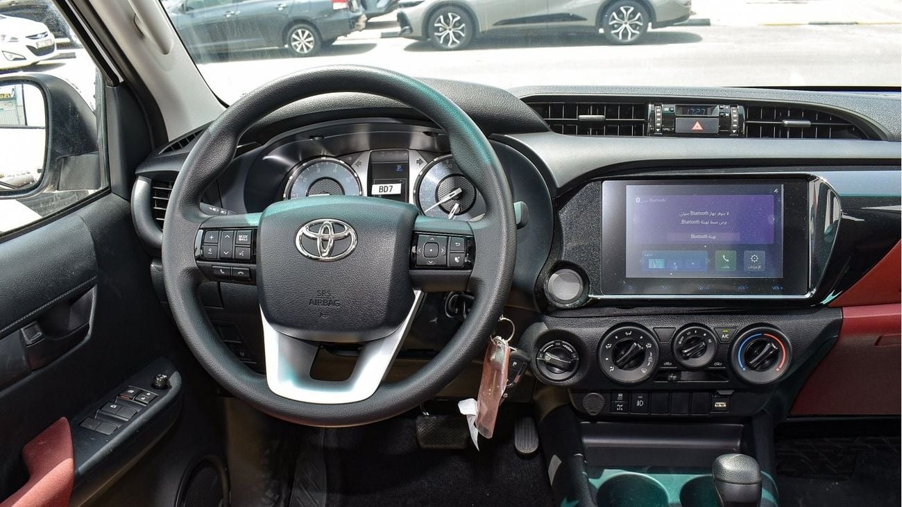 Toyota Hilux 2.4L Diesel A/T 4WD