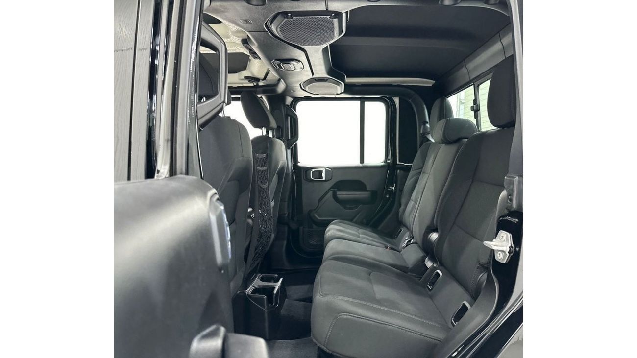 Jeep Gladiator 2021 Jeep Gladiator Sport, Mar 2027 Jeep Warranty, Full Jeep Service History, GCC