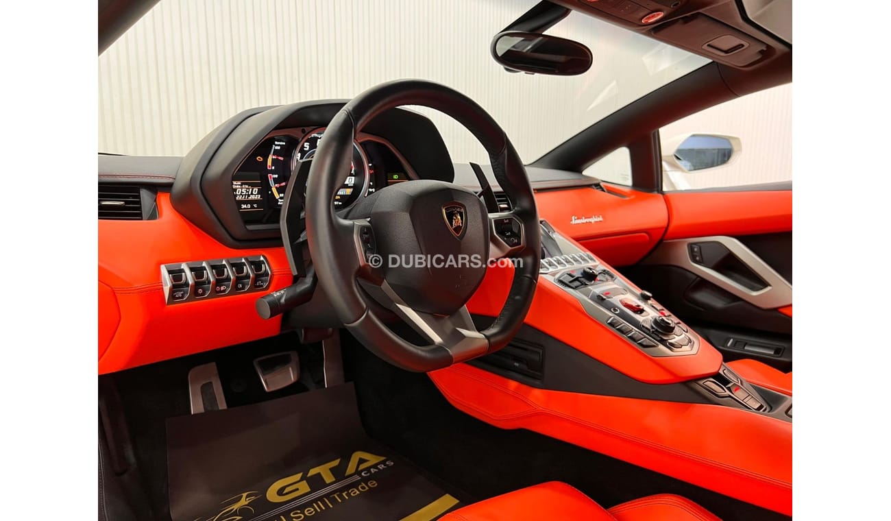 Lamborghini Aventador 2015 Lamborghini Aventador Spyder, Full Service History, Original DMC Kit