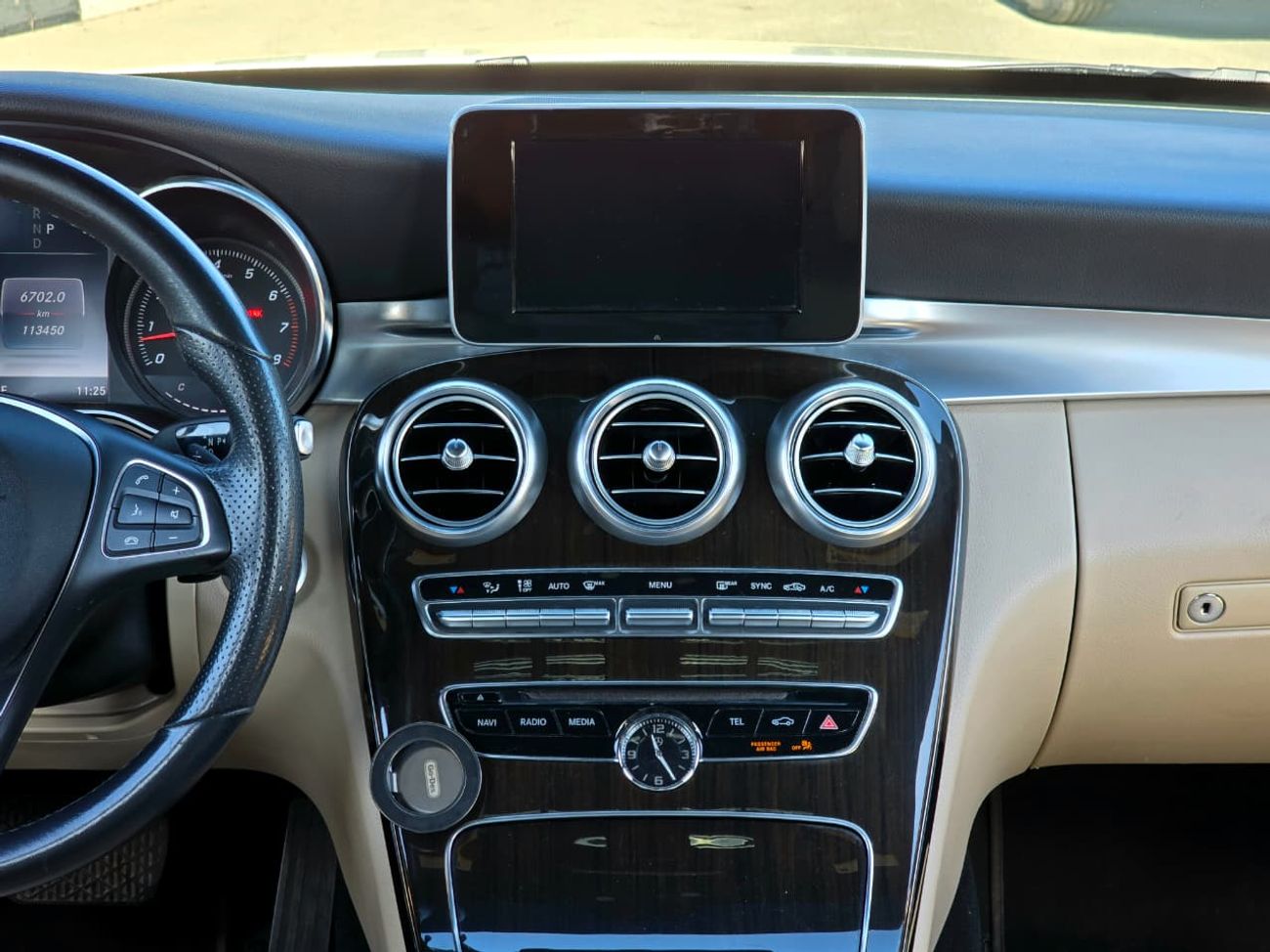 مرسيدس بنز C 300 Luxury 2.0L