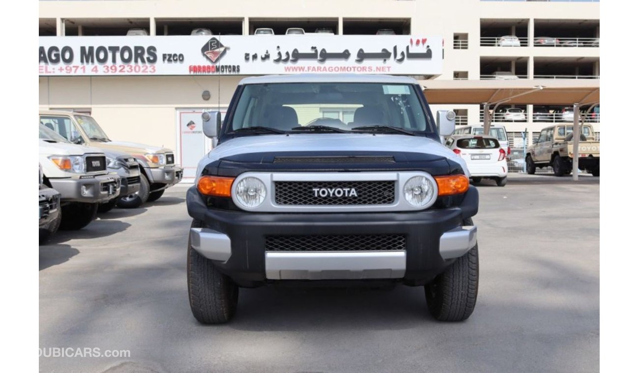 Toyota FJ Cruiser 4.0 GXR DIFF LOCK