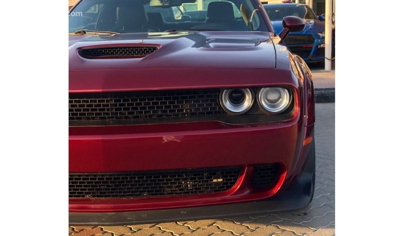 Dodge Challenger SXT Blackline Full option with sunroof and radar very clean car