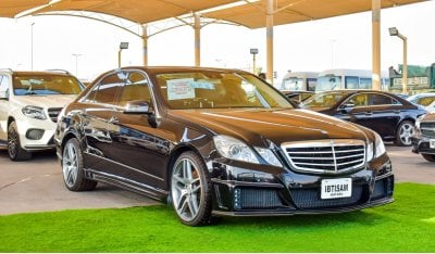 مرسيدس بنز E 350 AMG Bodykit E550 Badge