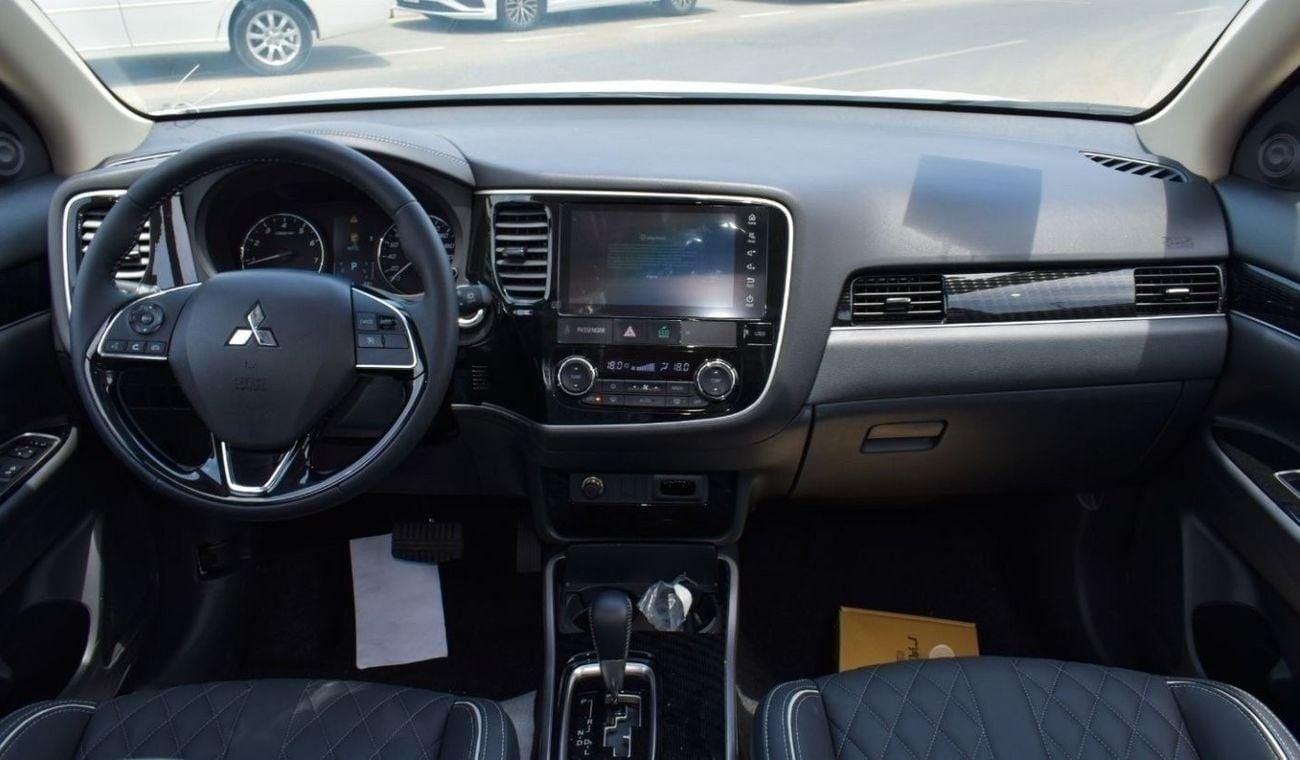 Mitsubishi Outlander Brand New Mitsubishi OutlanderEnjoy 2022 Export 2.0L A/T FWD|Petrol|White/Black|OUTLANDERENJOY|