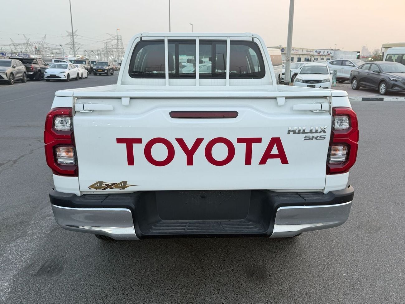 Toyota Hilux SR5 M/T