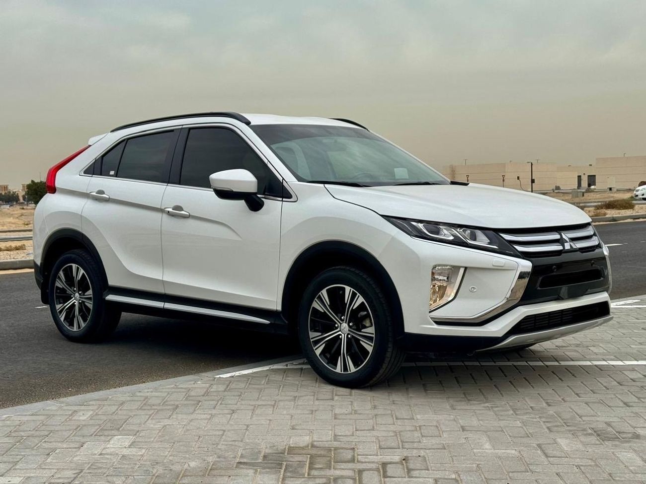 Mitsubishi Eclipse Cross GLX 1.5L