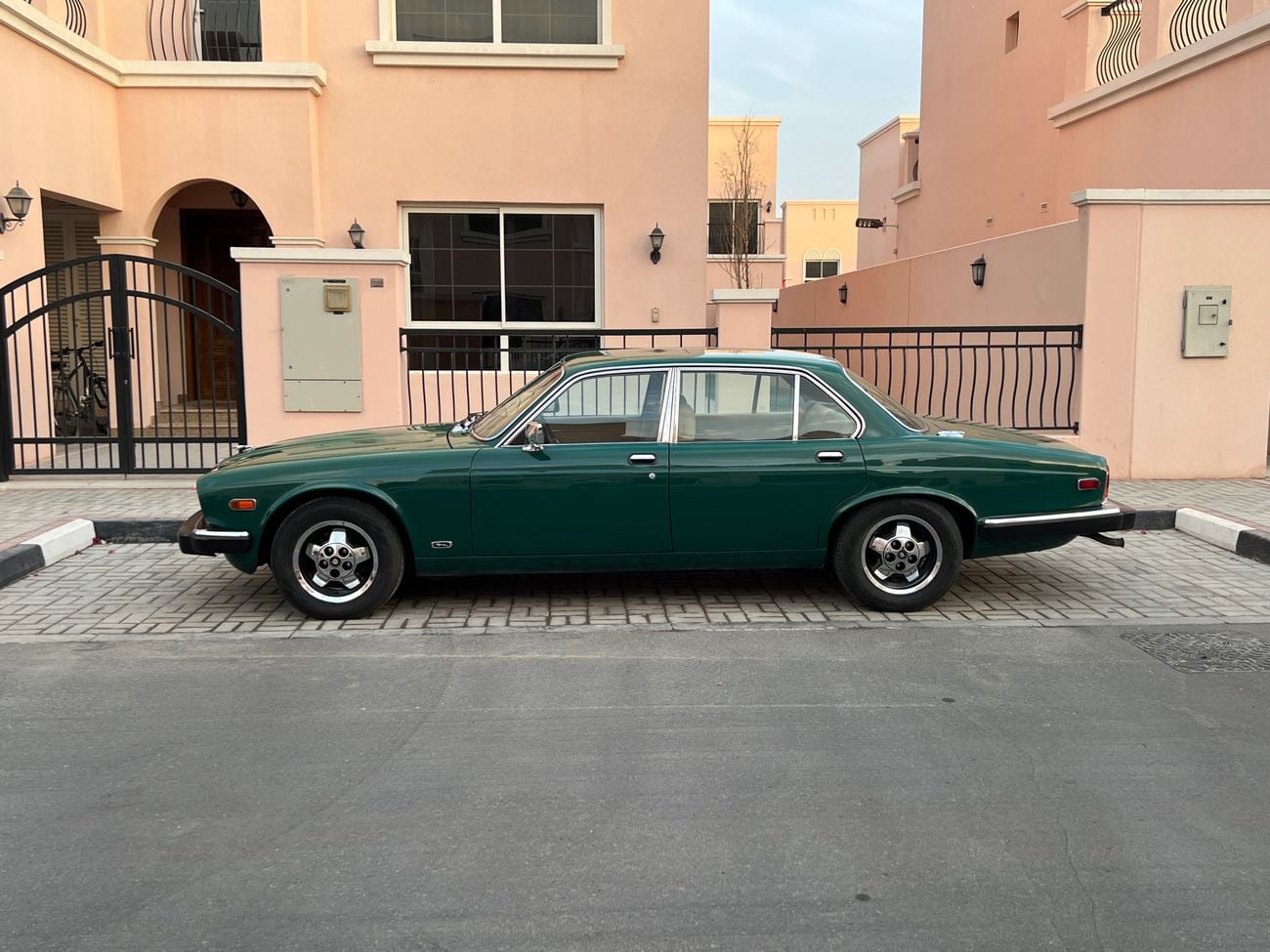 جاكوار XJ XJ6 Series 3