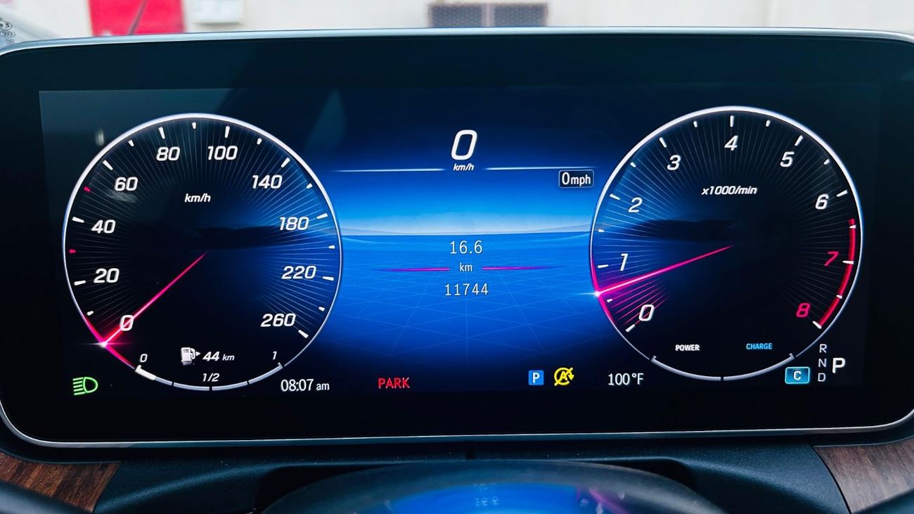 Mercedes-Benz C 300 AED 2720 PM AVAILABLE | CLEAN TITLE | MERCEDES C300 2023 | LOW MILEAGE | LIKE NEW