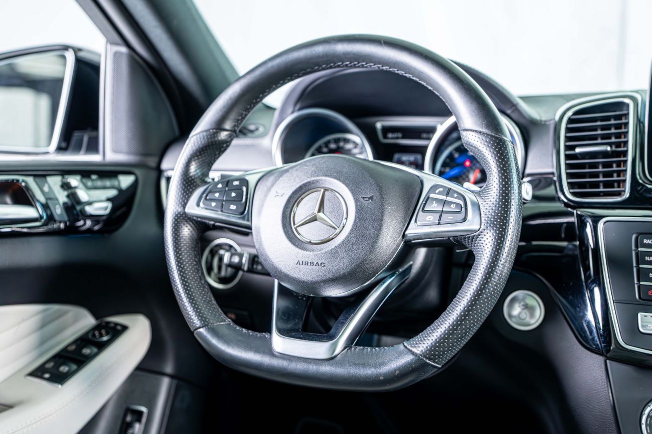 مرسيدس بنز GLE 43 AMG 4MATIC+ 3.0L