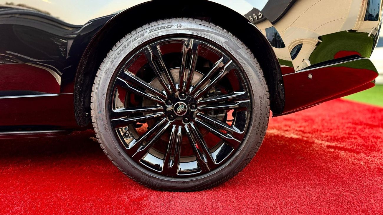 Land Rover Range Rover 2024 Range Rover Autobiography P530 LWB