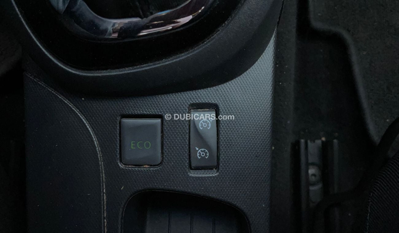 Renault Captur LE 1.2 | Zero Down Payment | Free Home Test Drive