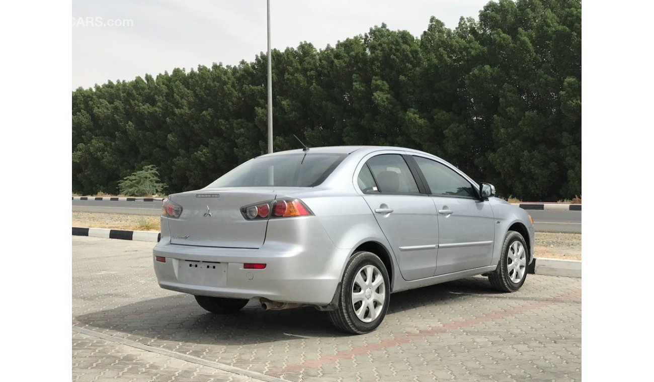 Mitsubishi Lancer 2015 2.0 ref #510