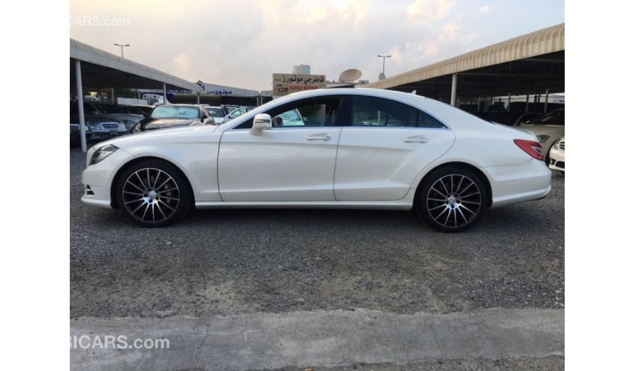 مرسيدس بنز CLS 550 وارد اليابان بطاقة جمركية