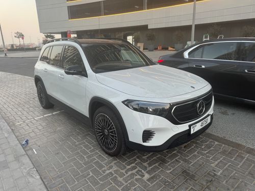 Mercedes-Benz EQB 350 SUV