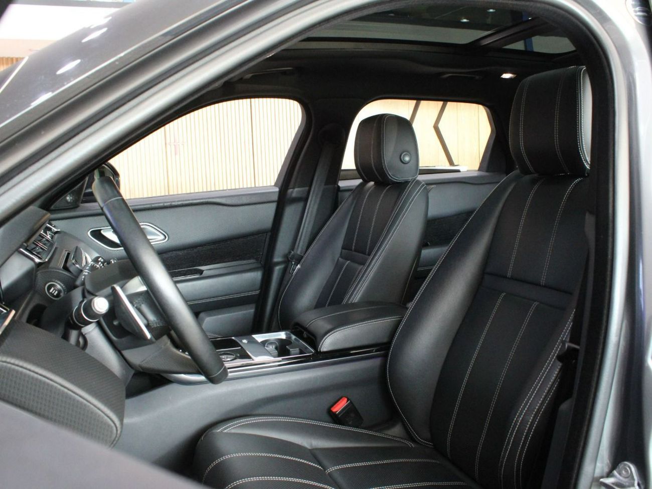 Land Rover Range Rover Velar R-Dynamic