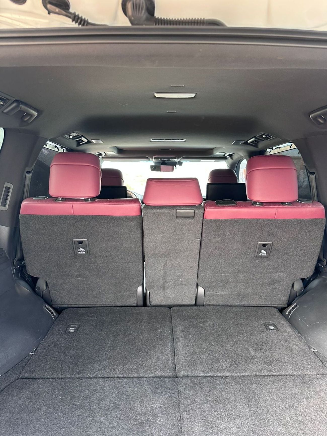 Lexus LX 600 3.5L twin-turbo V6