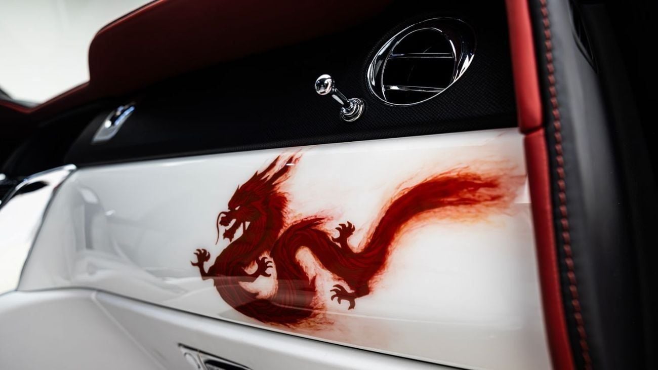 رولز رويس كولينان Dragon year 1 of 1