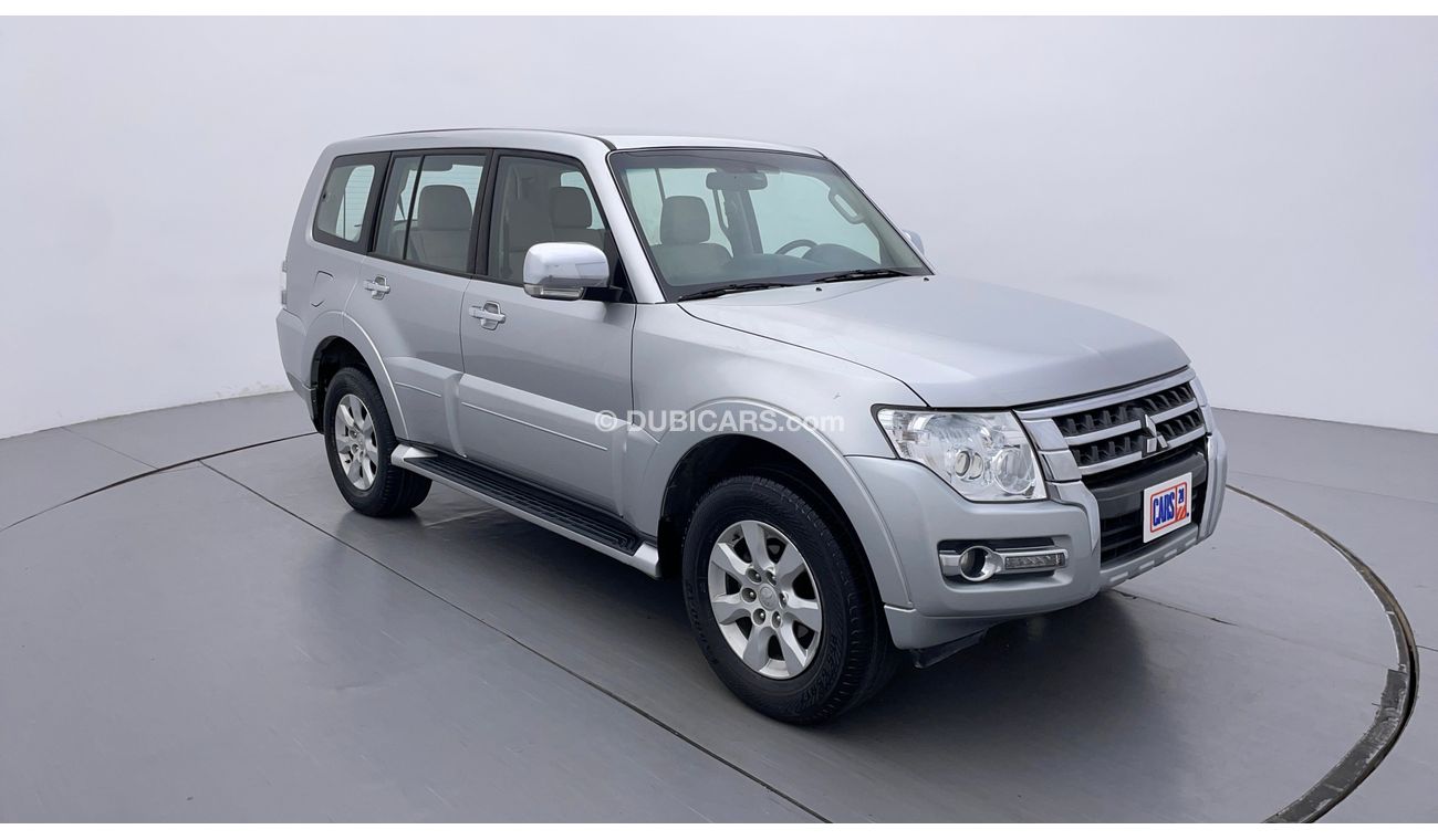 ميتسوبيشي باجيرو GLS LOWLINE 3.5 | بدون دفعة مقدمة | اختبار قيادة مجاني للمنزل