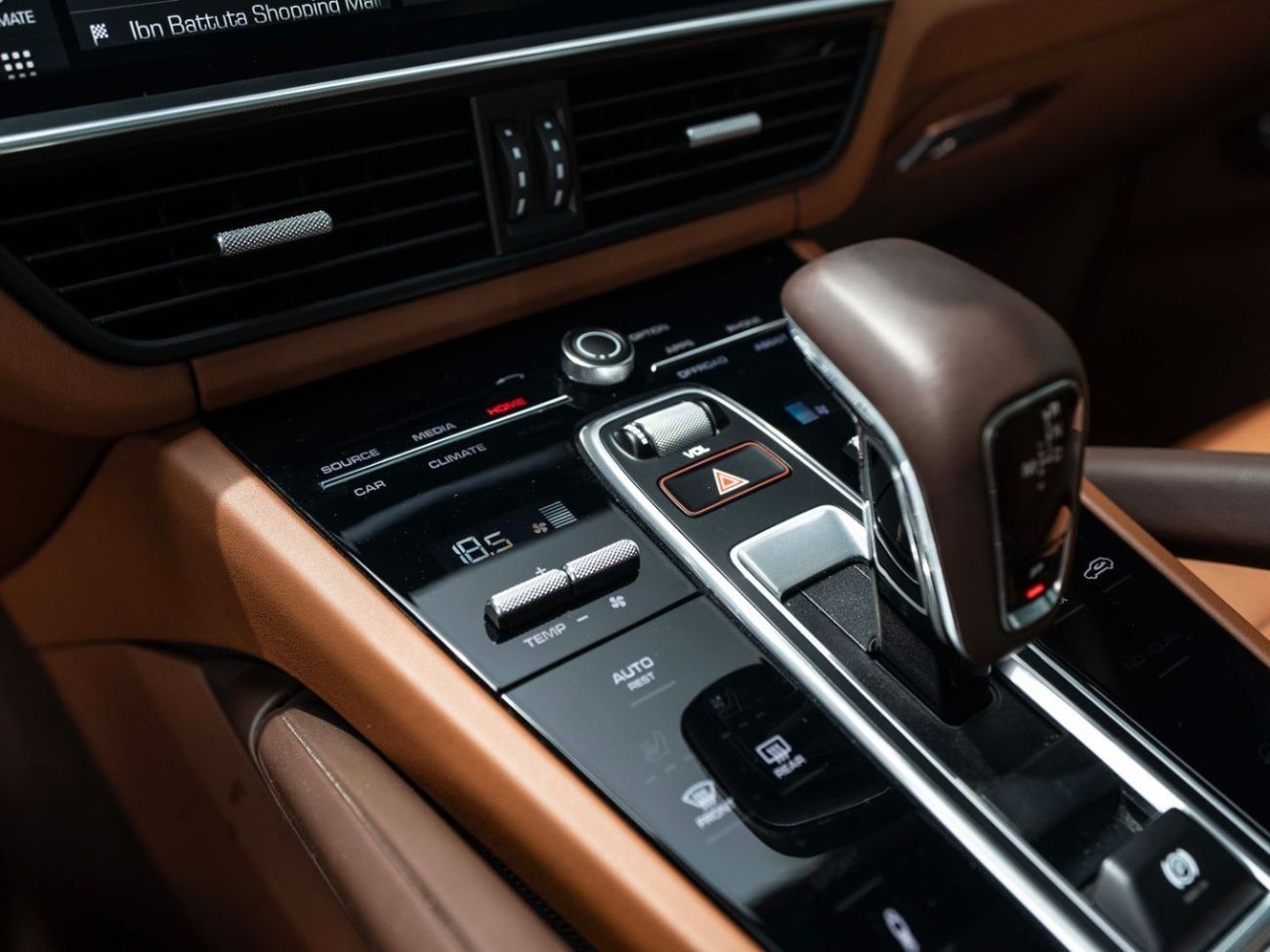 Porsche Cayenne Std 3.0L (340 HP)